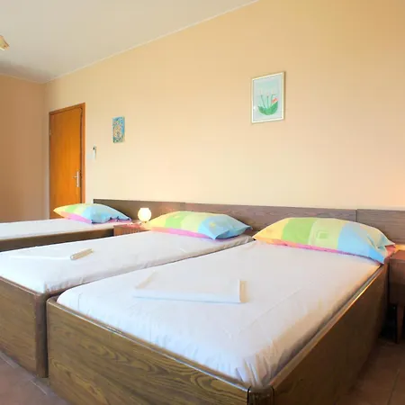 Apartment Lapic